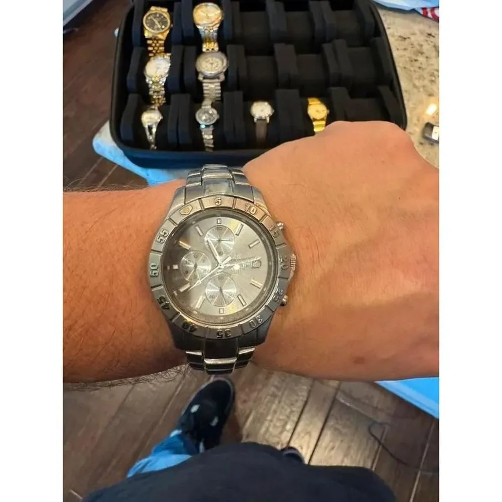 Fossil works well